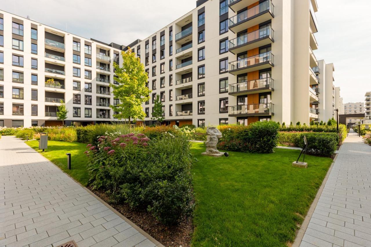 Cosy Bialej Floty With Parking By Renters Lägenhet *